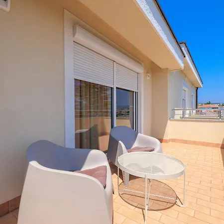 With Parking Space Krk - 24809 Appartement