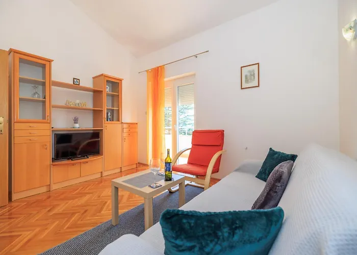 With Parking Space Krk - 24809 Apartamento