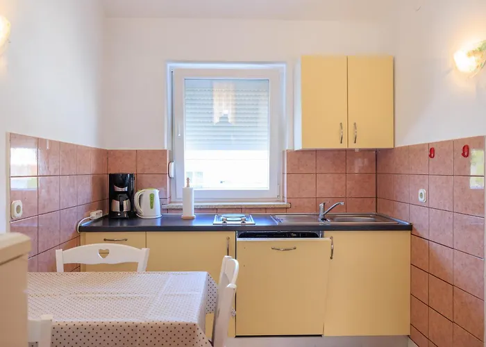 Apartamento With Parking Space Krk - 24809 *